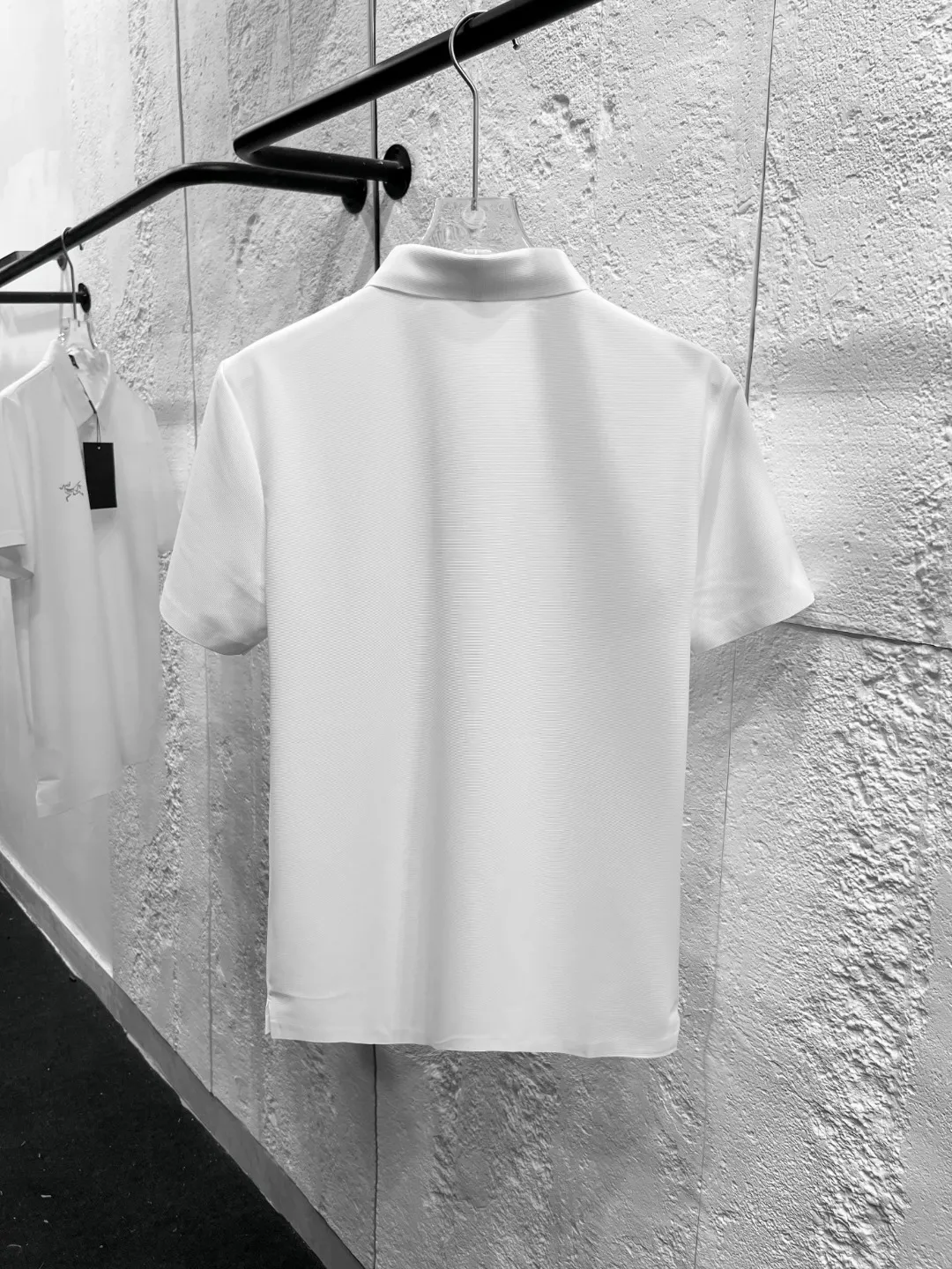 #S Polo， 。 10A ， ， ， ， ， ， 71% +29% ， ， Breathable ， ， 。 ， ， ； Wear-Resistant ， 、 。Classic Polo ， ， 。 ， 、 ， ， ， ， 。 ：White/Black/ / /Navy Blue Size：M-3XL